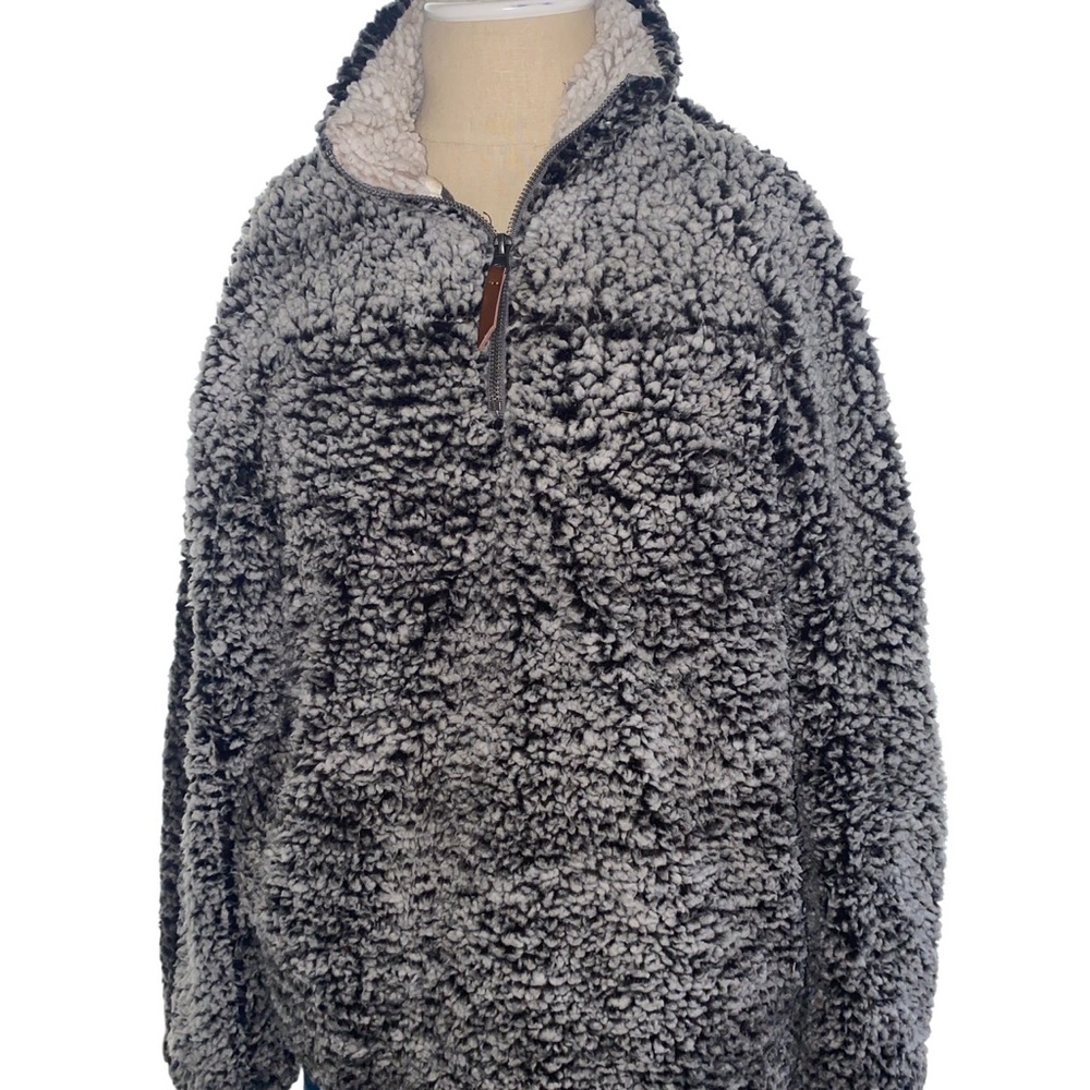 Nwot Thread & Supply Lazy Sunday Sherpa Pullover